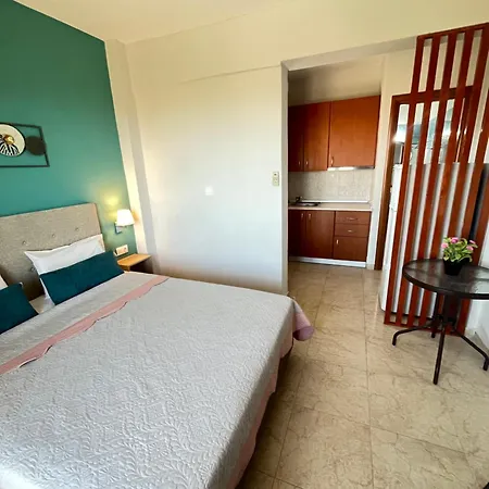 Sofia & Lakis House * 오르모스 파나기아스