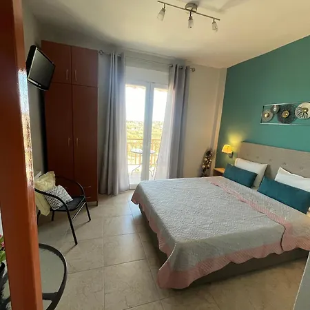 아파트 Sofia & Lakis House *