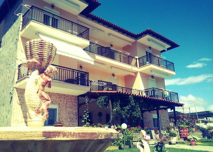 Sofia & Lakis House