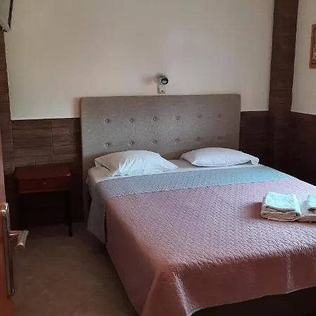 Sofia & Lakis House Appartement *